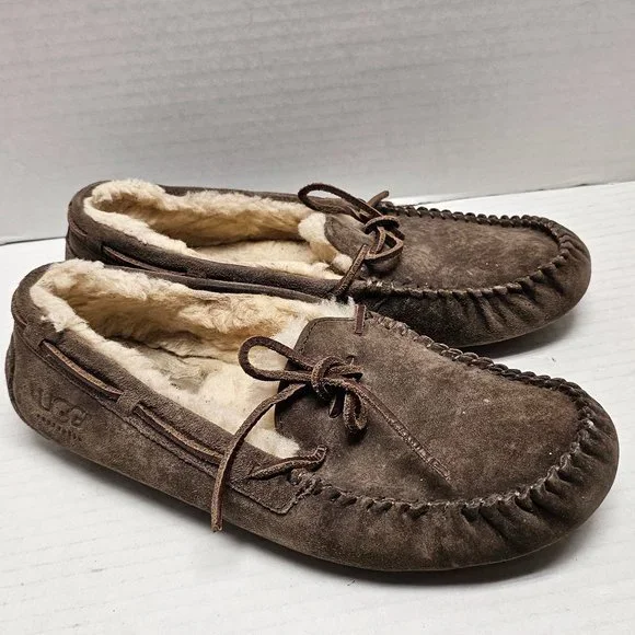 UGG Australia Womens Dakota Suede Sheepskin Moccasin Slip On Brown 5612 9 40 - Picture 2 of 15